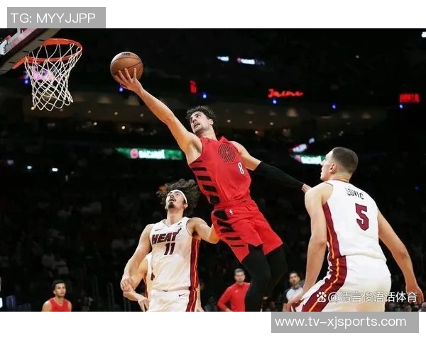 阿夫迪亚首节火力全开6中4砍下12分三分球表现抢眼助力球队领先