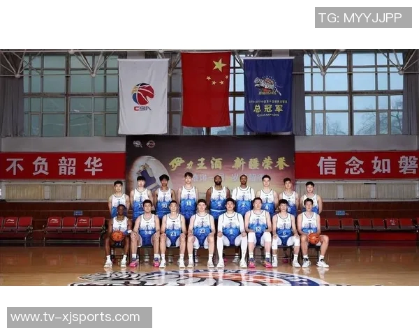 阿里纳斯称赞火箭队身高优势如同奥运中国男篮每位球员均超两米一