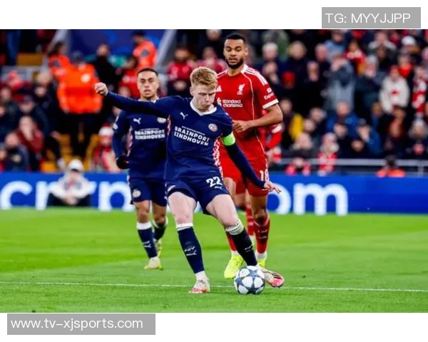 埃因霍温队长回应争议轻推范戴克称其身材高大应能承受